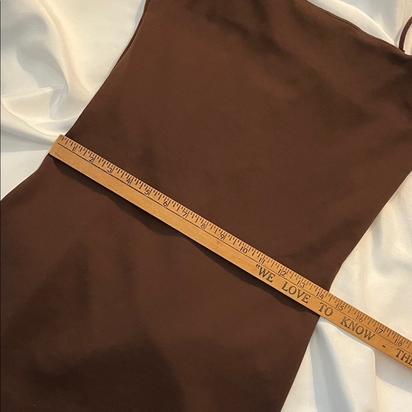 AYR Elegant Brown Dress - Picture 6 of 6